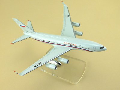 ПАО "ИЛ" проводит закупку сувенирных и выставочных моделей самолетов.